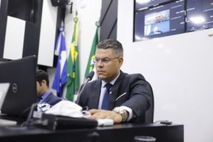 Vereador Dr. Luiz Fernando defende imunização contra covid-19 para crianças