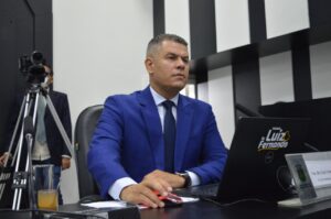 Vereador vai ao TCE debater más condições de trabalho de médicos de Cuiabá